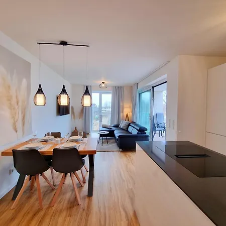 Ostseeblick In Schoenberg-kalifornien *